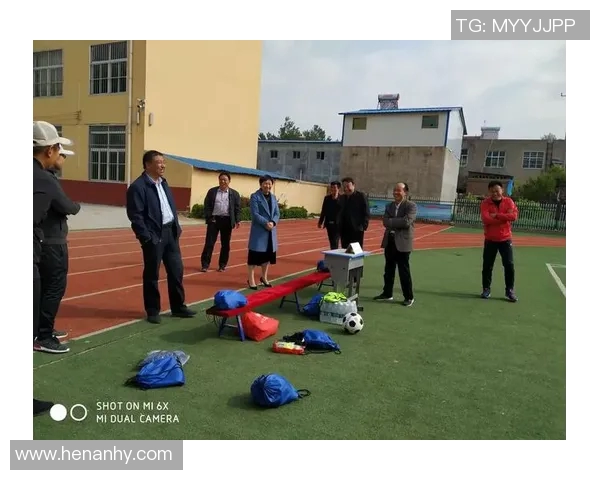 足球明星齐聚GTA海报展现激情与梦想的完美结合